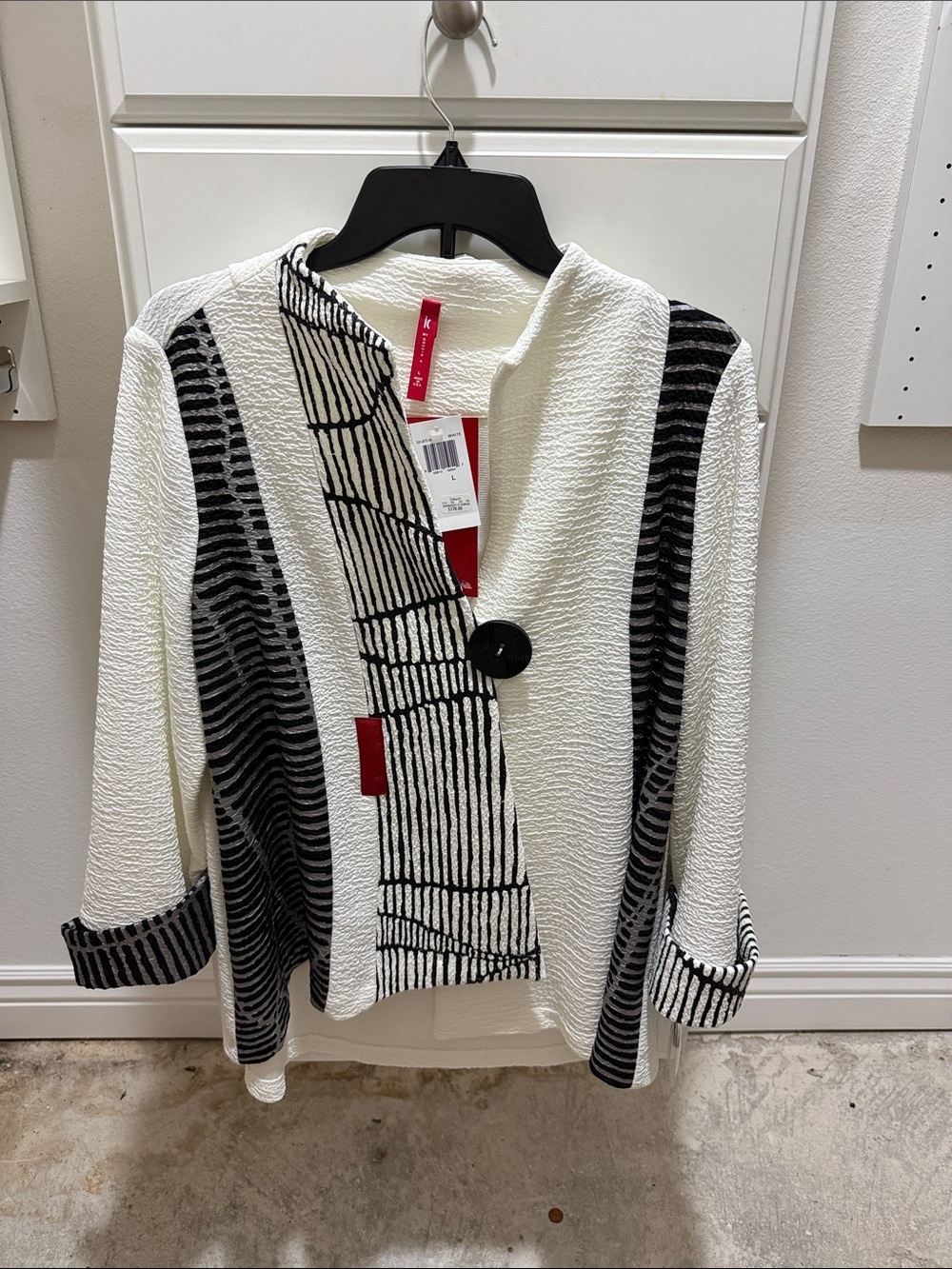 Connie K White and Black Striped Textured Open-Front Cardigan